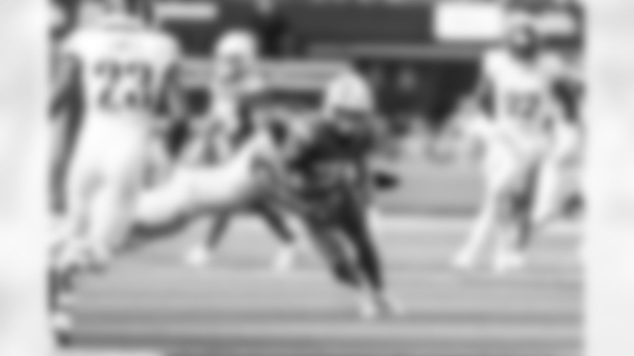 WR Ladd McConkey (15)