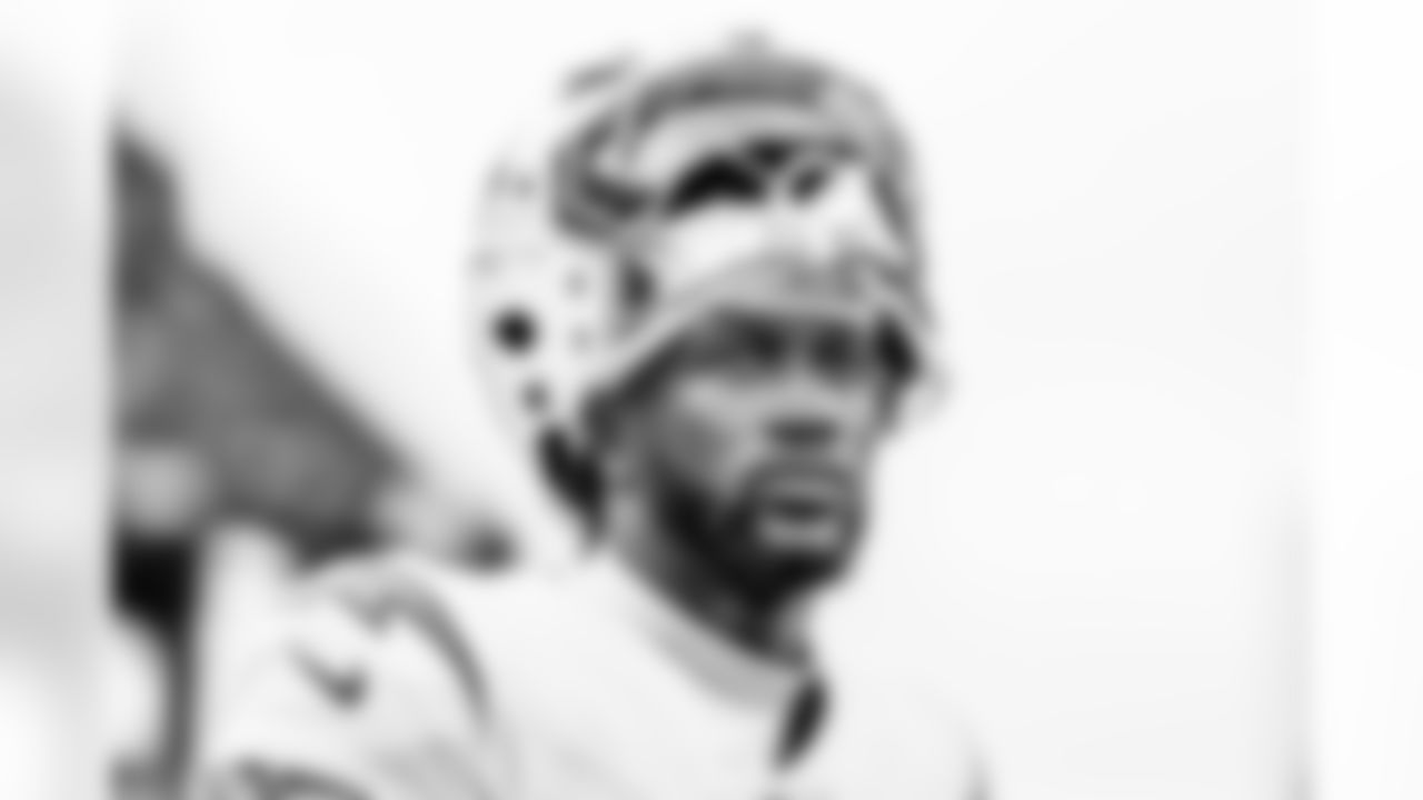 Take a look back at the Chargers Week 9 matchup with the Titans in monochrome.