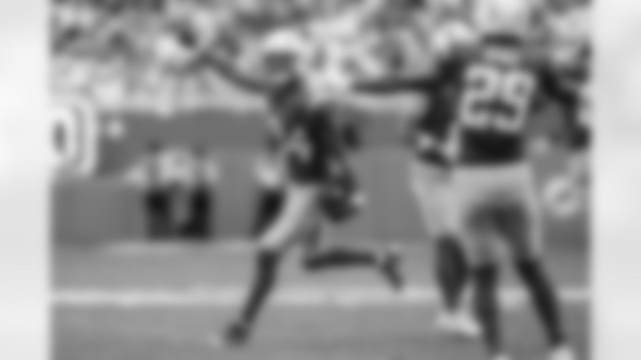 Take a look at the best photos of Chargers 2026 free agent Benjamin St-Juste