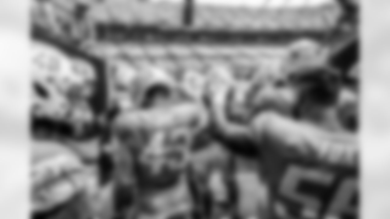 The Los Angeles Chargers play the Carolina Panthers on Sunday, September 15, 2024 at Bank of America Stadium in Charlotte, NC.
[FINAL SCORE: LAC 26 - CAR 3]