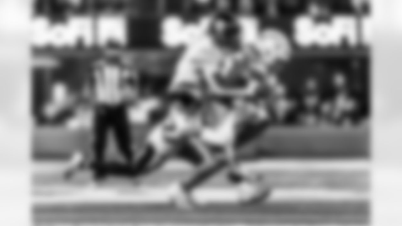 Take a look back at the Chargers Week 10 matchup with the Steelers in monochrome.