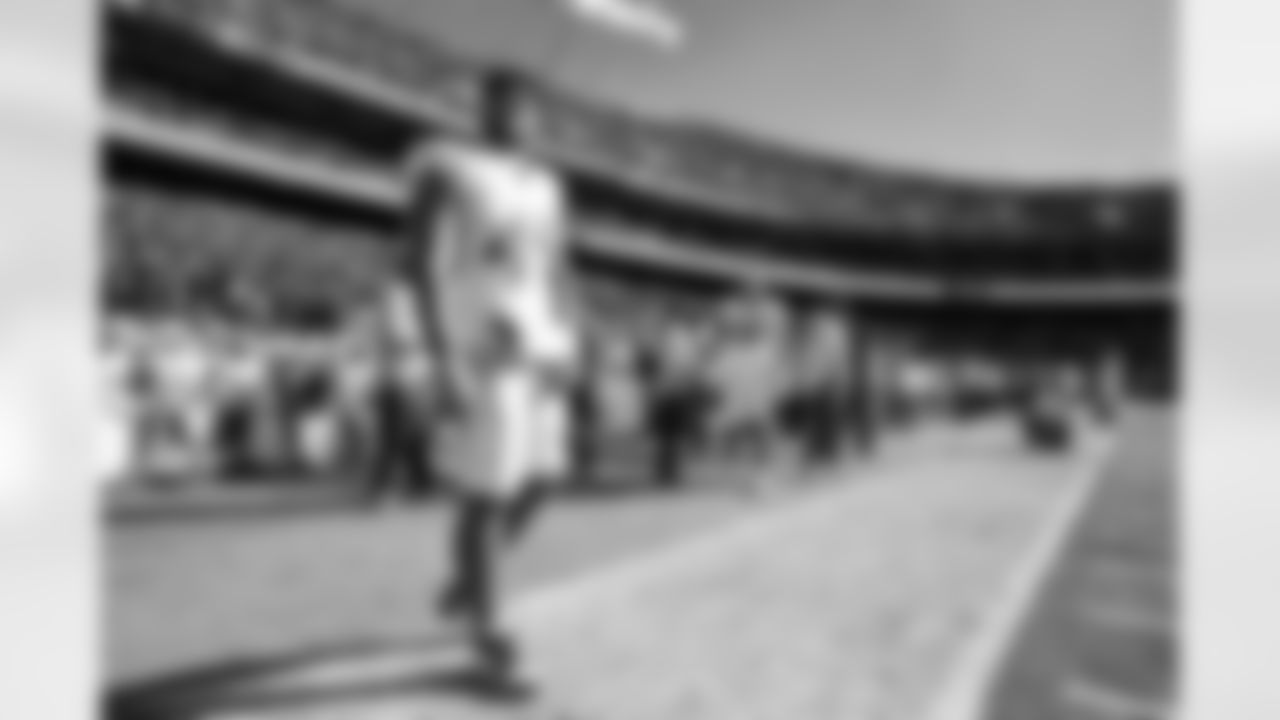 OLB Tuli Tuipulotu (45)