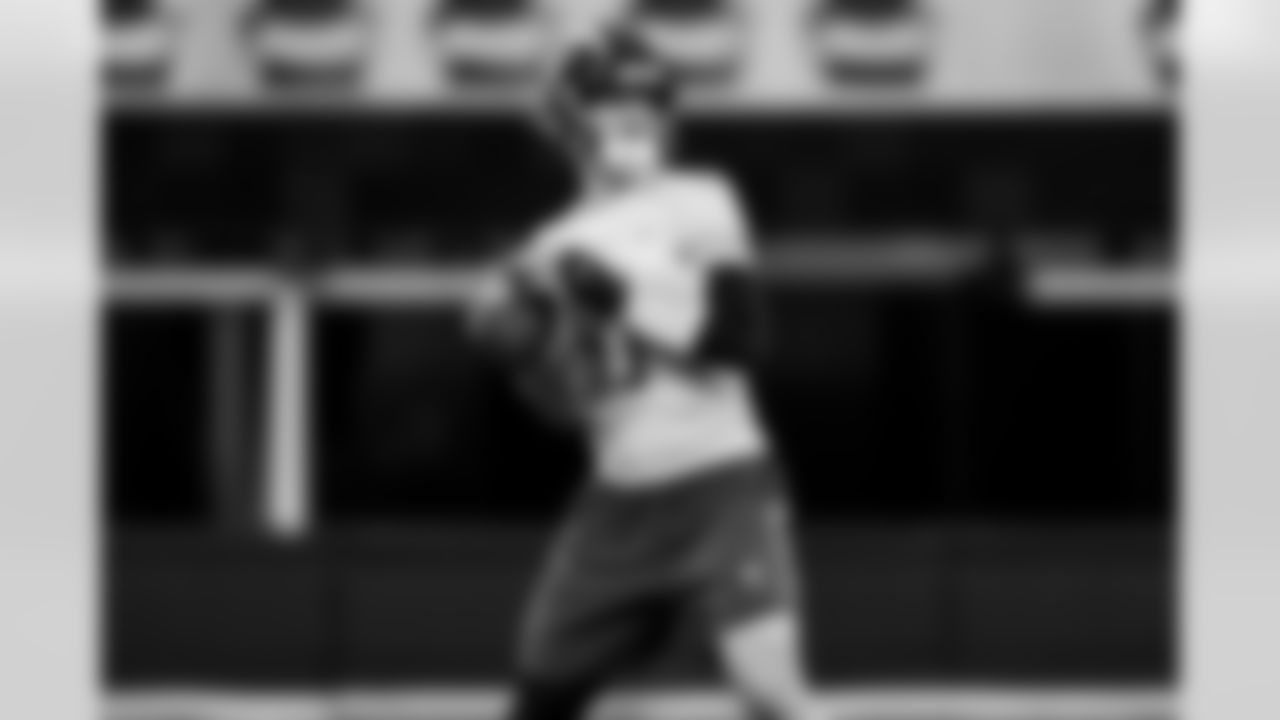 The Los Angeles Chargers practice on Wednesday, December 24, 2025 at Sofi Stadium in Inglewood, CA.