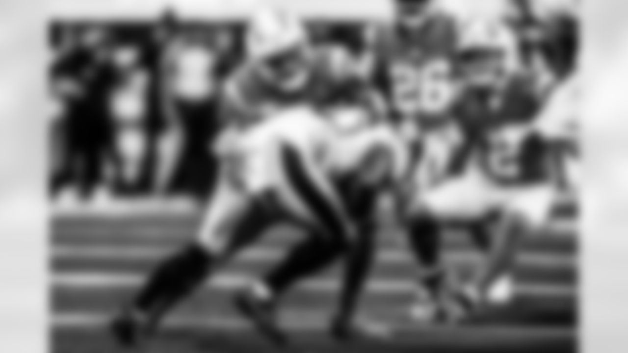 Take a look back at the Chargers Week 10 matchup with the Steelers in monochrome.