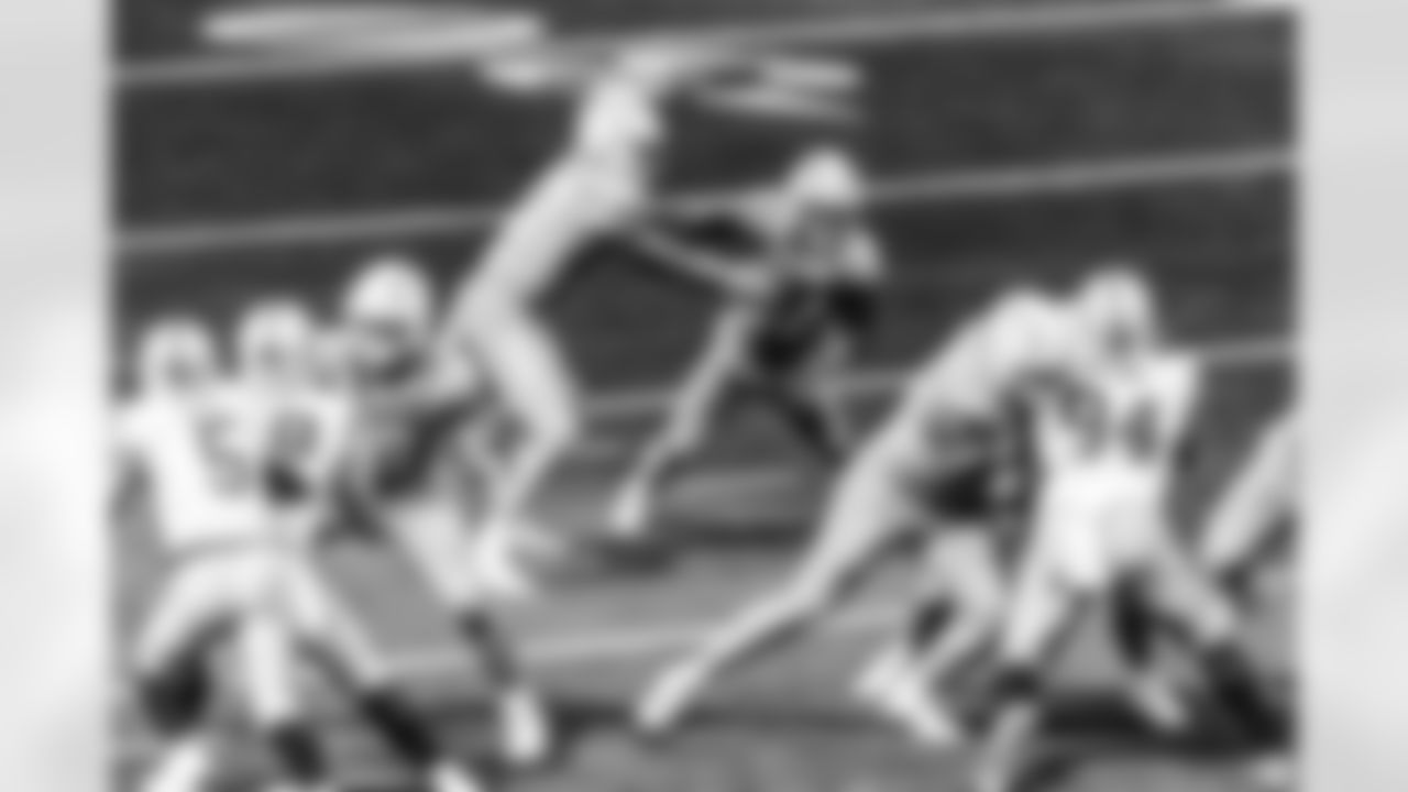 The Los Angeles Chargers play the Las Vegas Raiders on Sunday, September 8, 2024 at SoFi Stadium in Inglewood, CA.
[FINAL SCORE: LAC 22 - LV 10]