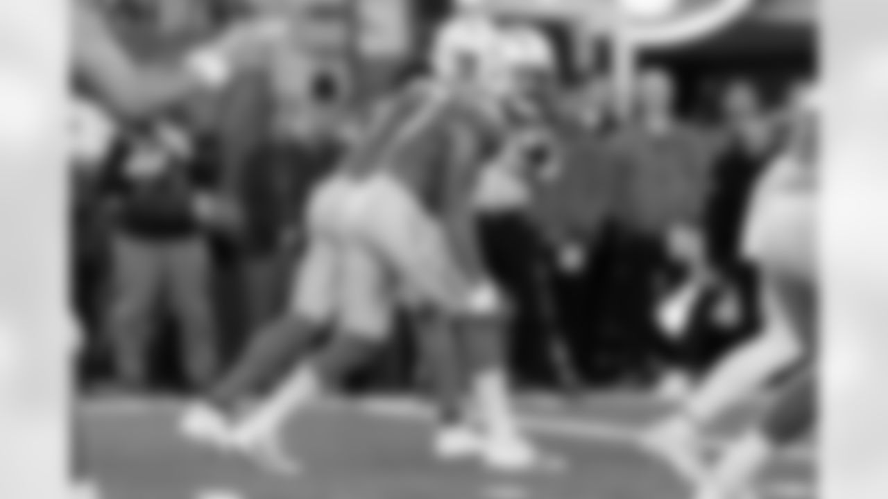 The Los Angeles Chargers play the New York Jets on Monday, November 6, 2023 at MetLife Stadium in East Rutherford, NJ.
[FINAL SCORE: LAC 27 - NYJ 6]