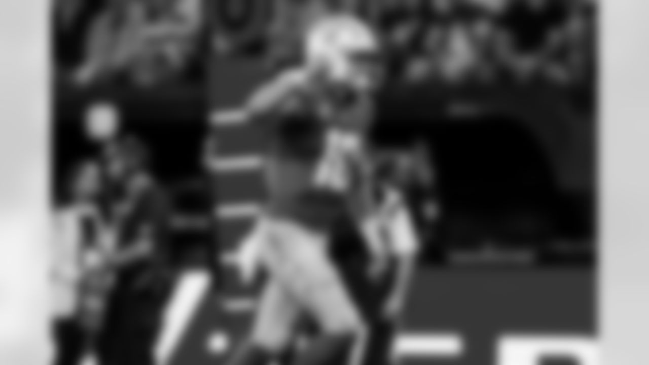 Take a look back at the best photos of the Chargers best celebrations of the 2025 season.