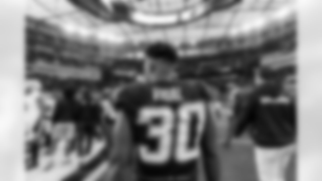 Check out the best shots from the Chargers Week 13 matchup against the Raiders!