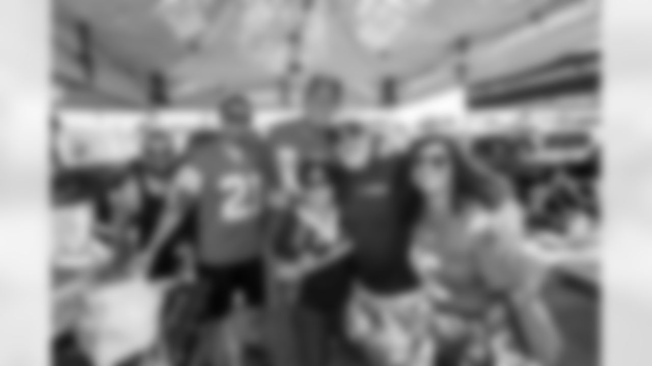 20250923_Tailgate_058