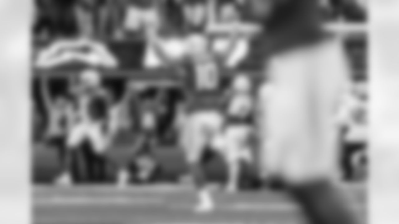 The Los Angeles Chargers play the New Orleans Saints on Sunday, October 27, 2024 at SoFi Stadium in Inglewood, CA.
[FINAL SCORE: LAC 26 - NO 8]