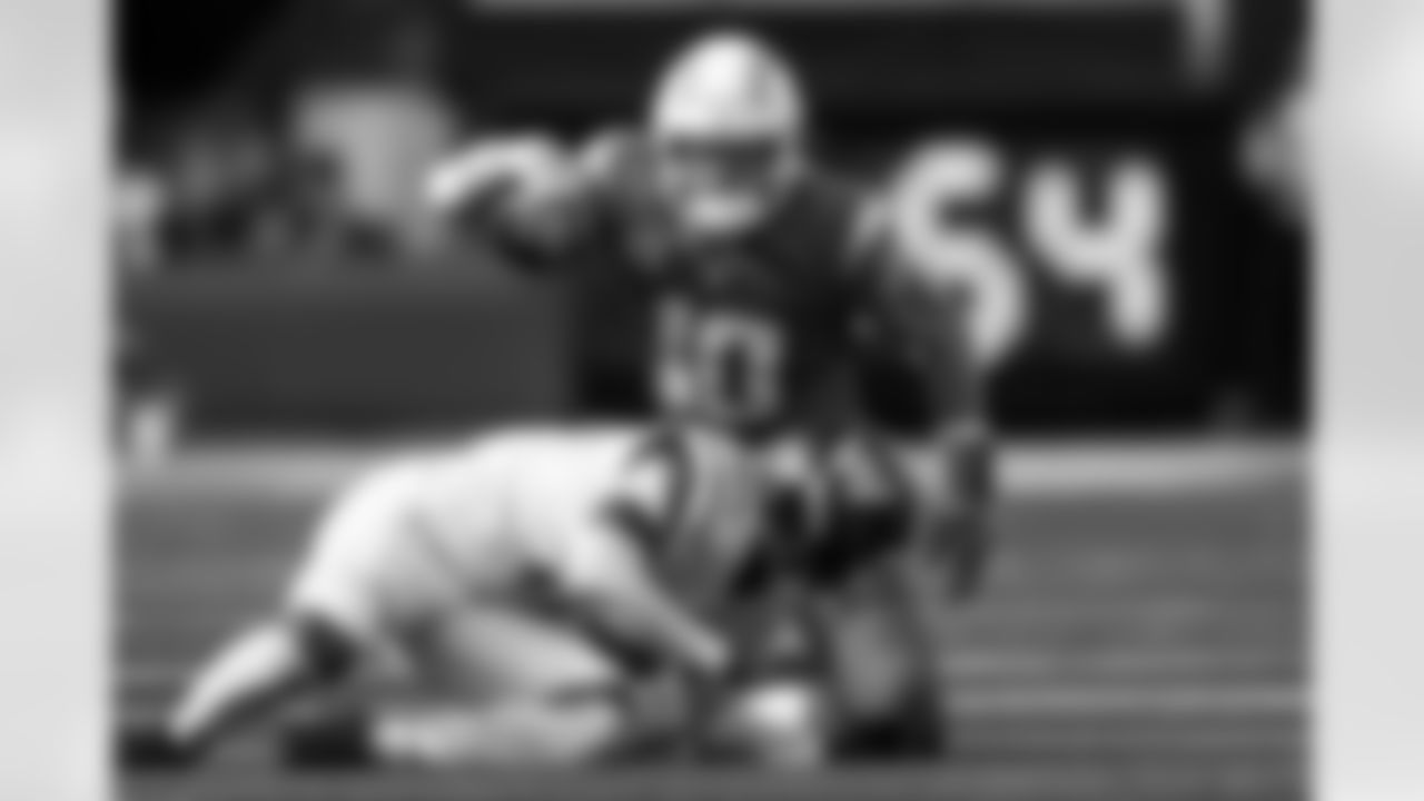 Take a look back at the best photos of Justin Herbert's 2025 campaign.