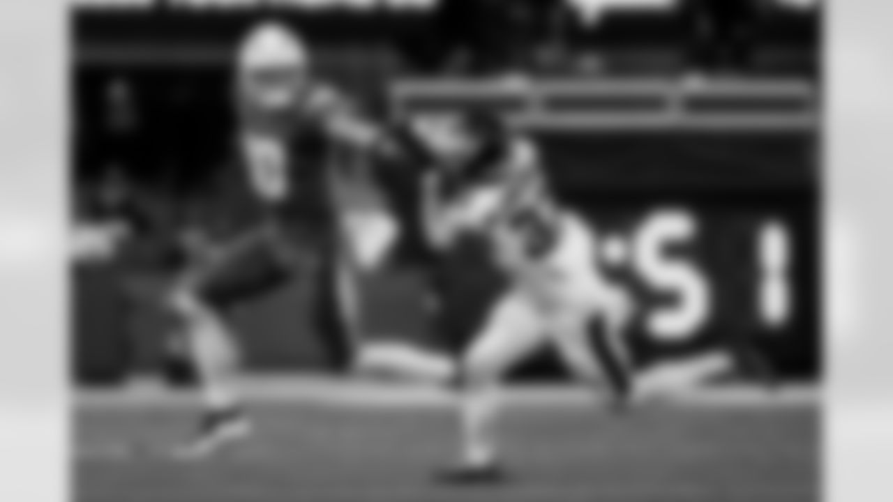 Putting it on the Line - Broken hand? No problem. Playing just a week after suffering a broken bone in his left hand, Herbert put it all out there in the overtime win on Monday Night. Hand and all, the quarterback led the team in rushing on primetime, including this 12-yard run to open overtime where he used the left hand to stiff arm Reed Blankenship for the first down on the go-ahead drive. Maybe it was instinct, but Herbert is willing to do anything for the win.