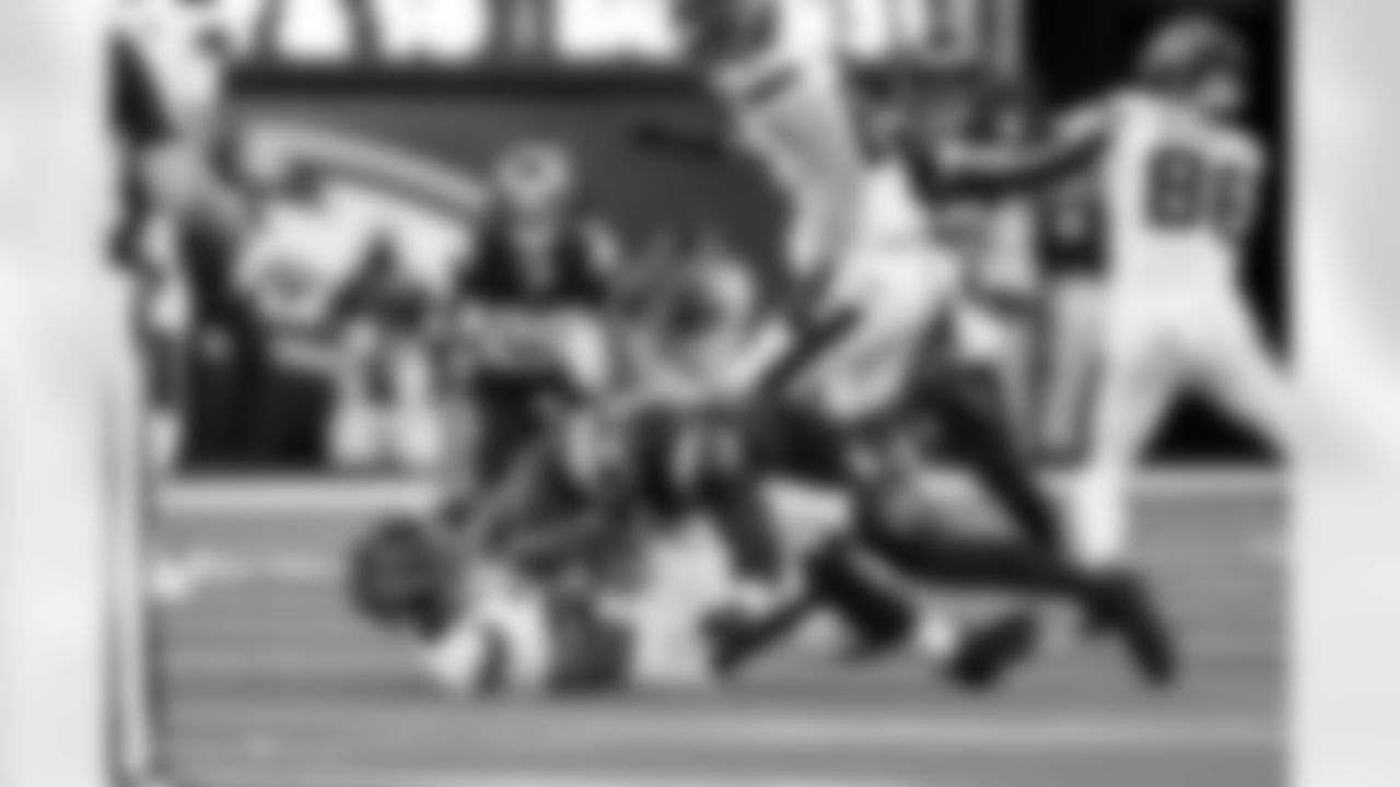 OLB Khalil Mack (52)