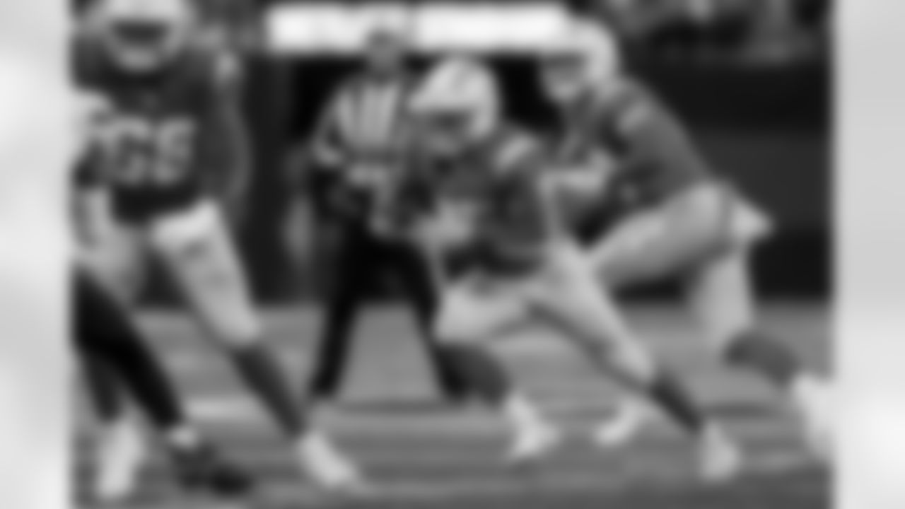 The Los Angeles Chargers play the New York Jets on Monday, November 6, 2023 at MetLife Stadium in East Rutherford, NJ.
[FINAL SCORE: LAC 27 - NYJ 6]