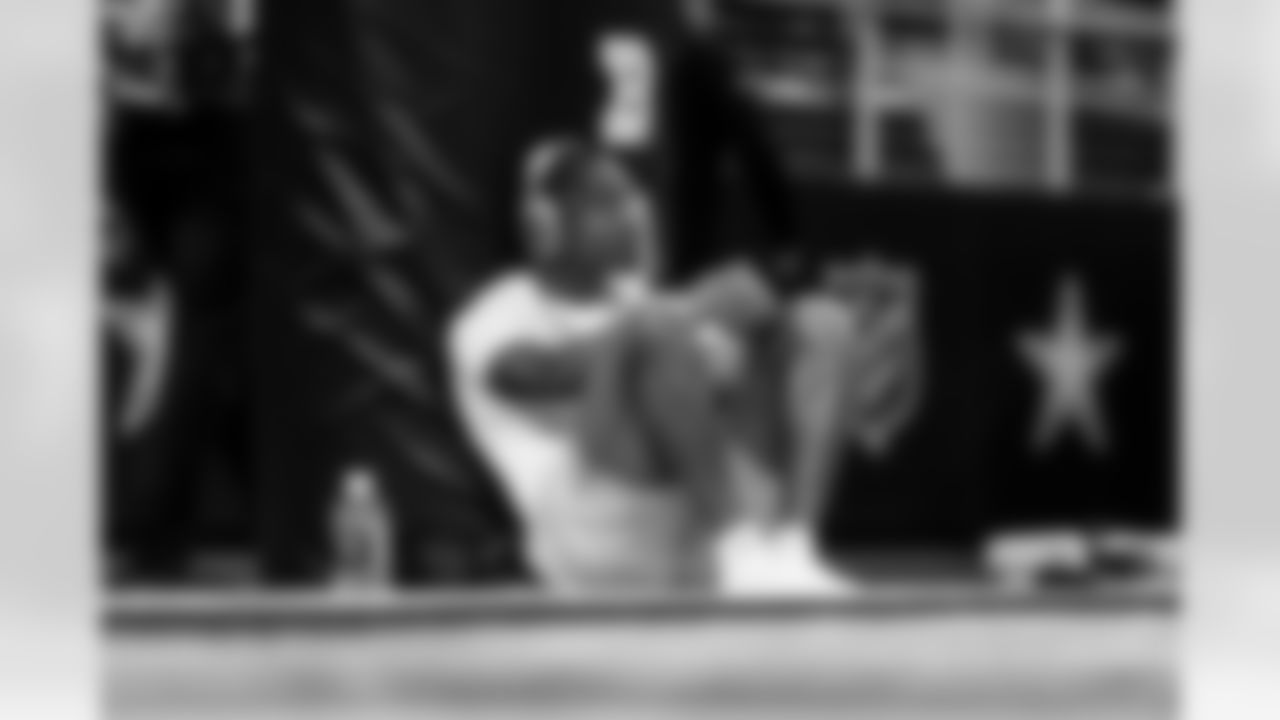 Check out the best shots from the Chargers Week 16 matchup against the Cowboys!