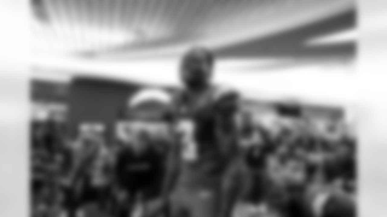 S Derwin James Jr. (3)