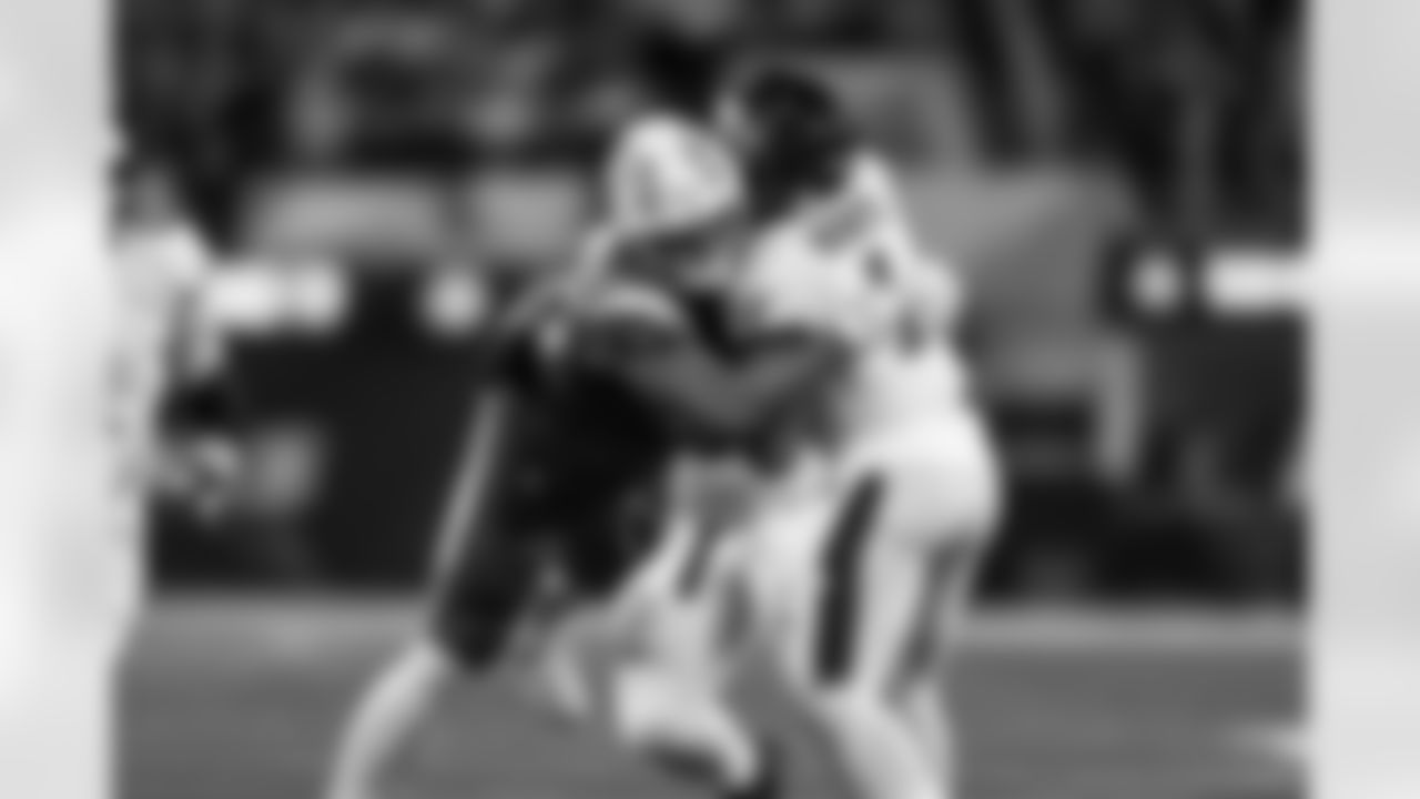 OLB Tuli Tuipulotu (45)