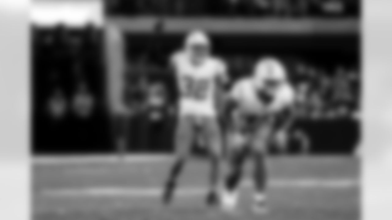 S Alohi Gilman (32)