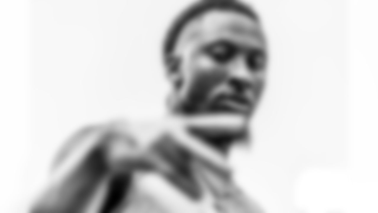 The Los Angeles Chargers play the Carolina Panthers on Sunday, September 15, 2024 at Bank of America Stadium in Charlotte, NC.
[FINAL SCORE: LAC 26 - CAR 3]