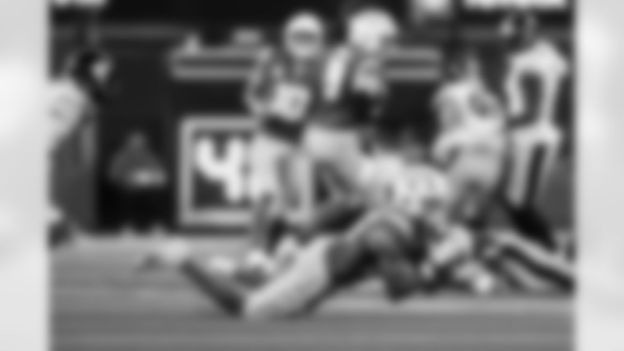 TE Oronde Gadsden (86)