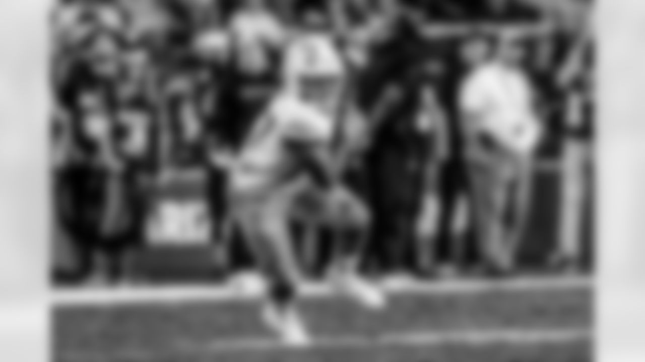 Take a look back at the Chargers Week 7 matchup with the Cardinals in monochrome!