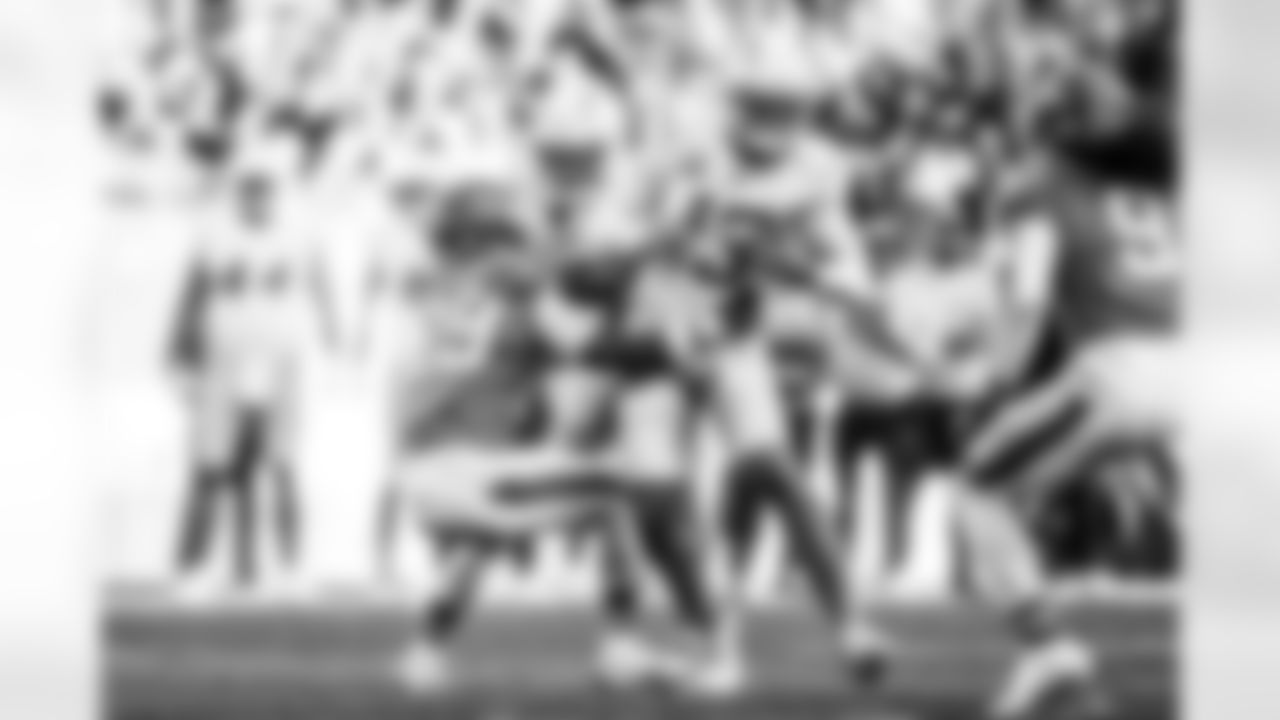 Take a look back at the Chargers Week 18 matchup with the Broncos in monochrome.