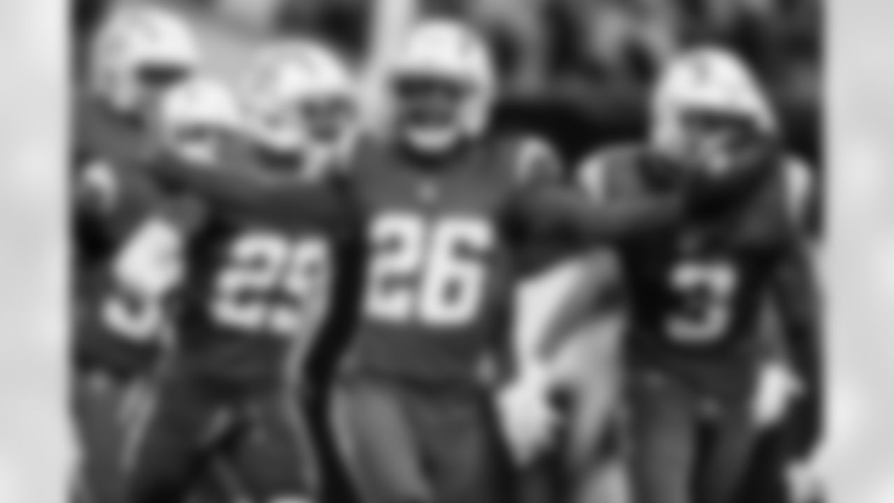 CB Donte Jackson (26)