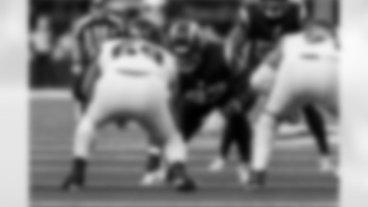 Check out the best shots from the Chargers Week 17 matchup against the Texans!