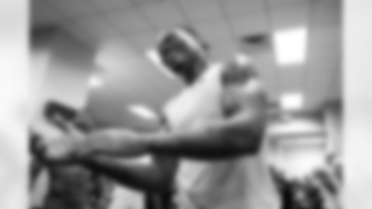 S Derwin James Jr. (3)