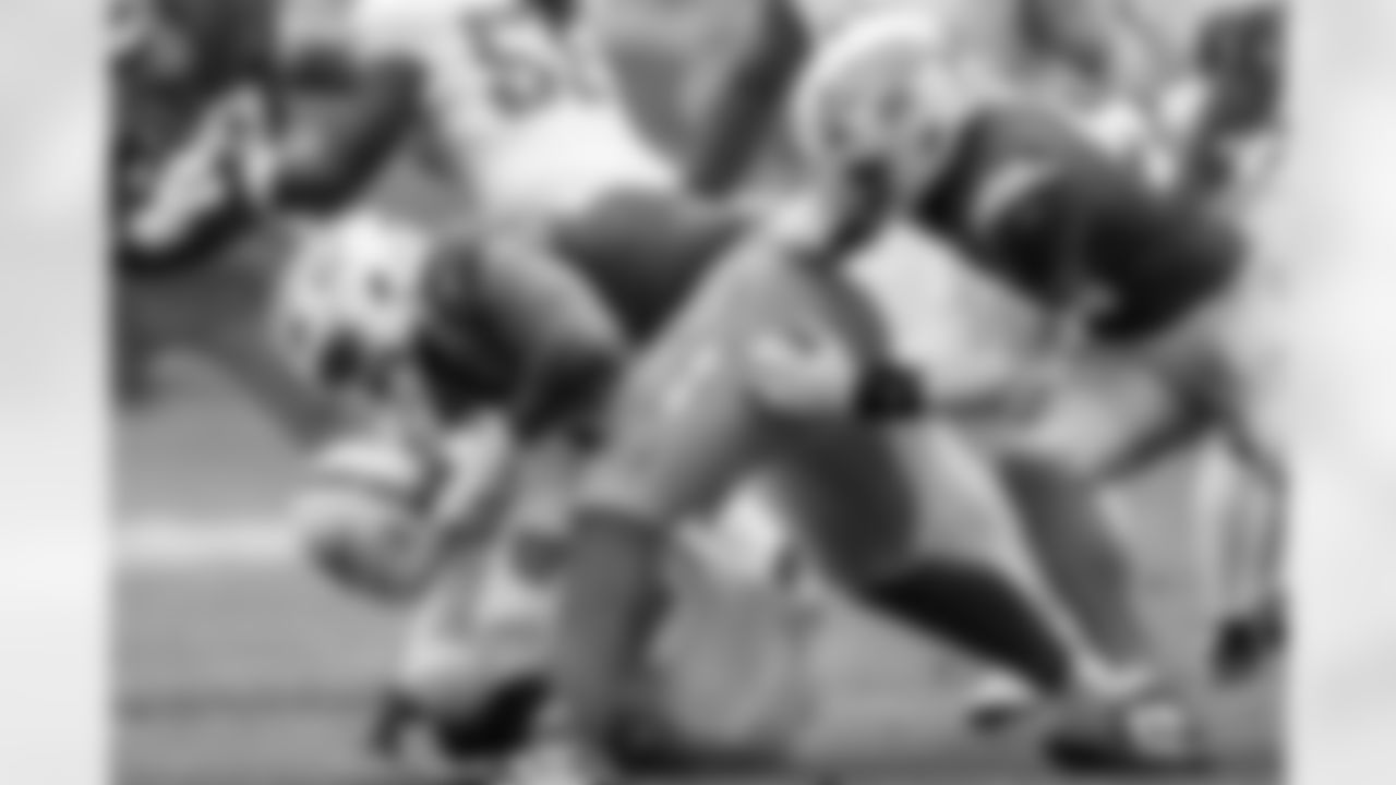 Check out the best shots from the Chargers Week 6 matchup against the Dolphins!