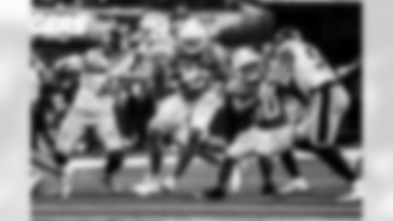 Take a look back at the Chargers Week 10 matchup with the Steelers in monochrome.