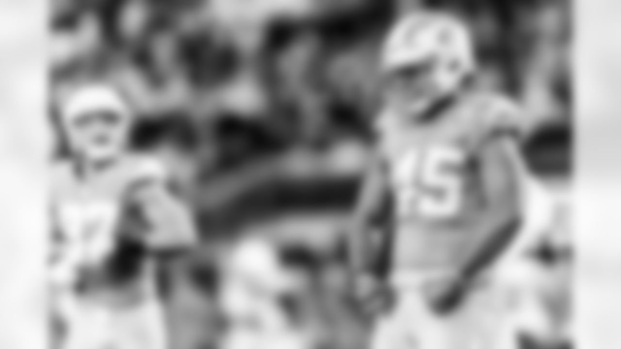 The Los Angeles Chargers play the New York Jets on Monday, November 6, 2023 at MetLife Stadium in East Rutherford, NJ.
[FINAL SCORE: LAC 27 - NYJ 6]