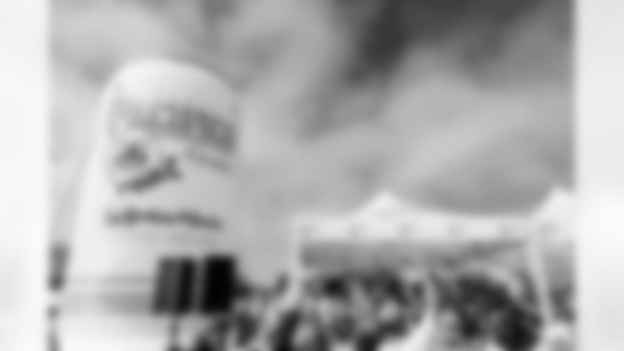 The Los Angeles Chargers play the Denver Broncos on Sunday, September 21, 2025 at SoFi Stadium in Inglewood, CA.
[FINAL SCORE: LAC 23 - DEN 20]