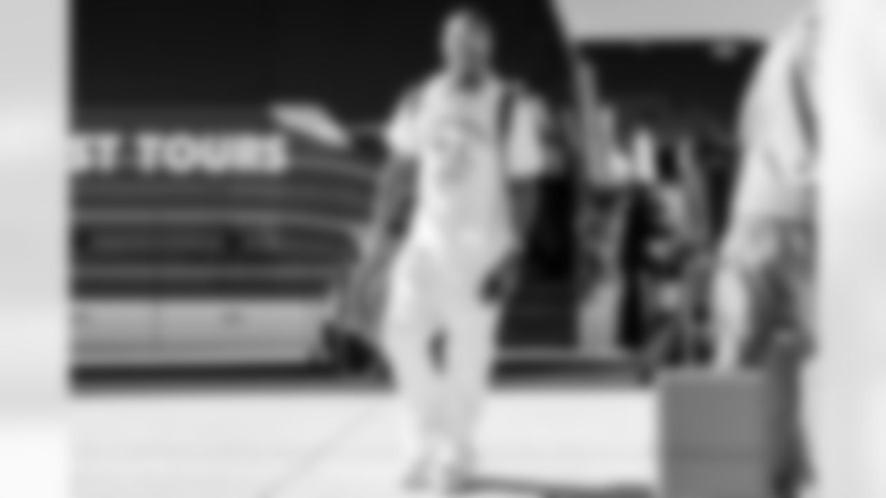 Los Angeles Chargers S Derwin James Jr. (3) travels to New England on Friday, Jan. 9, 2025 for the Wild Card matchup against the New England Patriots.