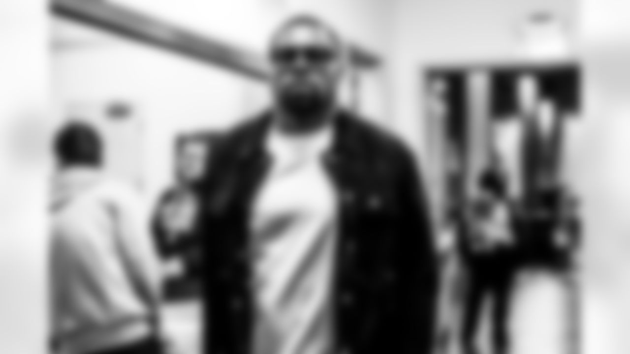 OLB Khalil Mack (52)