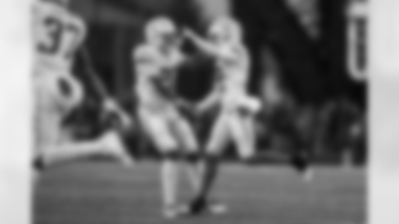 The Los Angeles Chargers play the New England Patriots on Sunday, December 3, 2023 at Gillette Stadium in Foxborough, MA.
[FINAL SCORE: LAC 6 - NE 0]