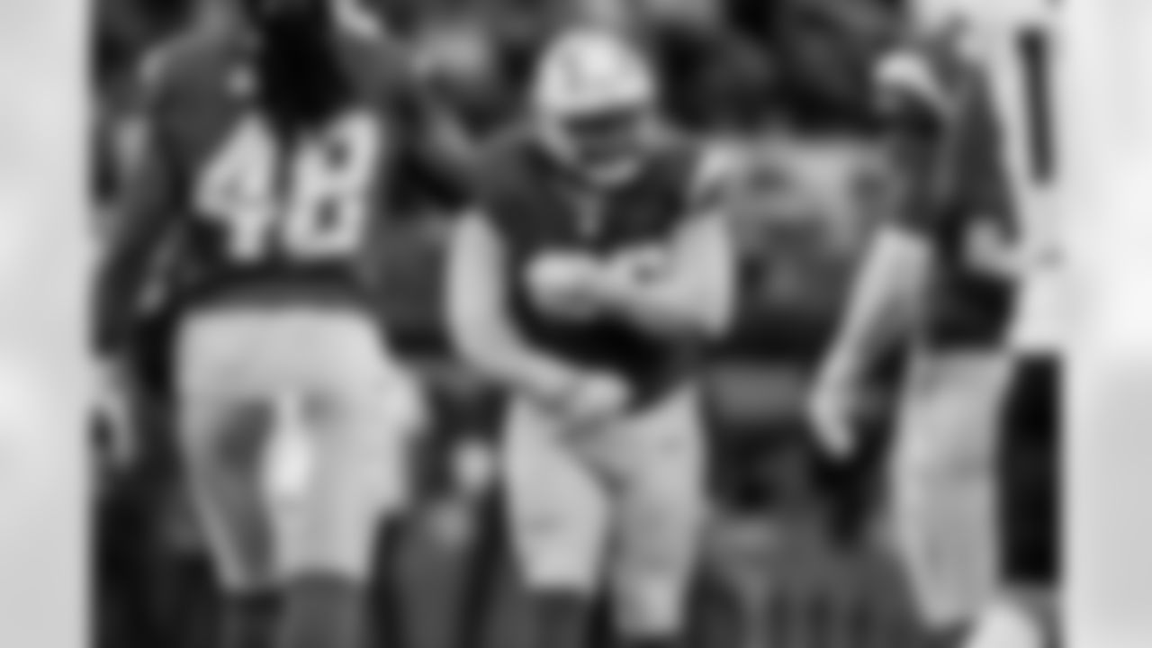 The Los Angeles Chargers play the Denver Broncos on Thursday, December 19, 2024 at SoFi Stadium in Inglewood, CA.
[FINAL SCORE: LAC 34 - DEN 27]