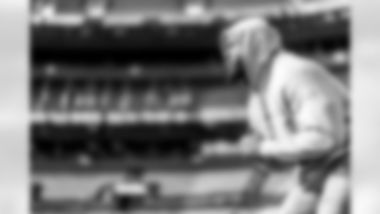 The Los Angeles Chargers play the Denver Broncos on Sunday, December 31, 2023 at Empower Field at Mile High in Denver, CO.
[FINAL SCORE: DEN 16 - LAC 9]