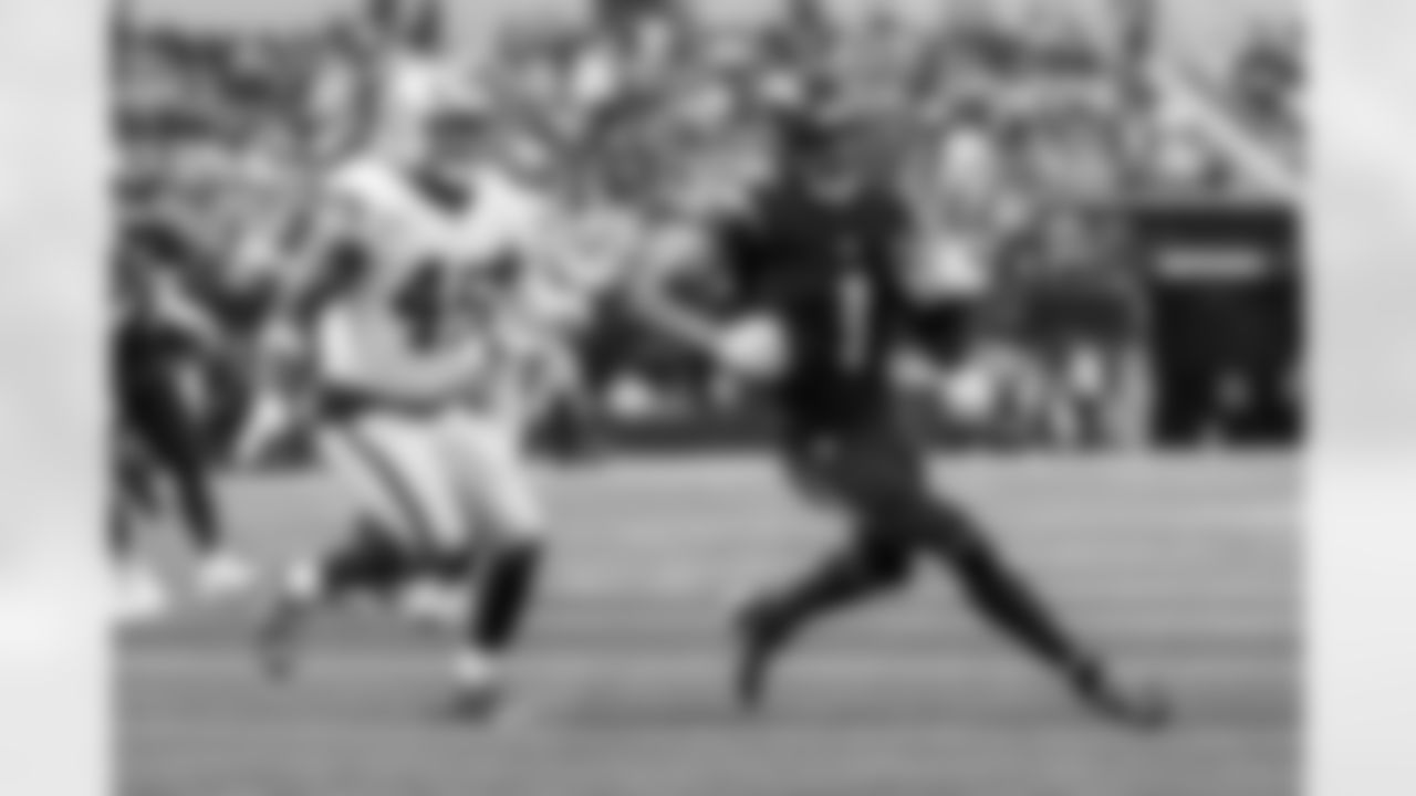 Take a look back at the best photos of the offense's 2025 campaign