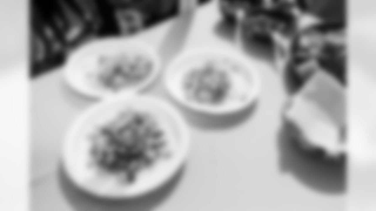 The Los Angeles Chargers play the Denver Broncos on Sunday, September 21, 2025 at SoFi Stadium in Inglewood, CA.
[FINAL SCORE: LAC 23 - DEN 20]