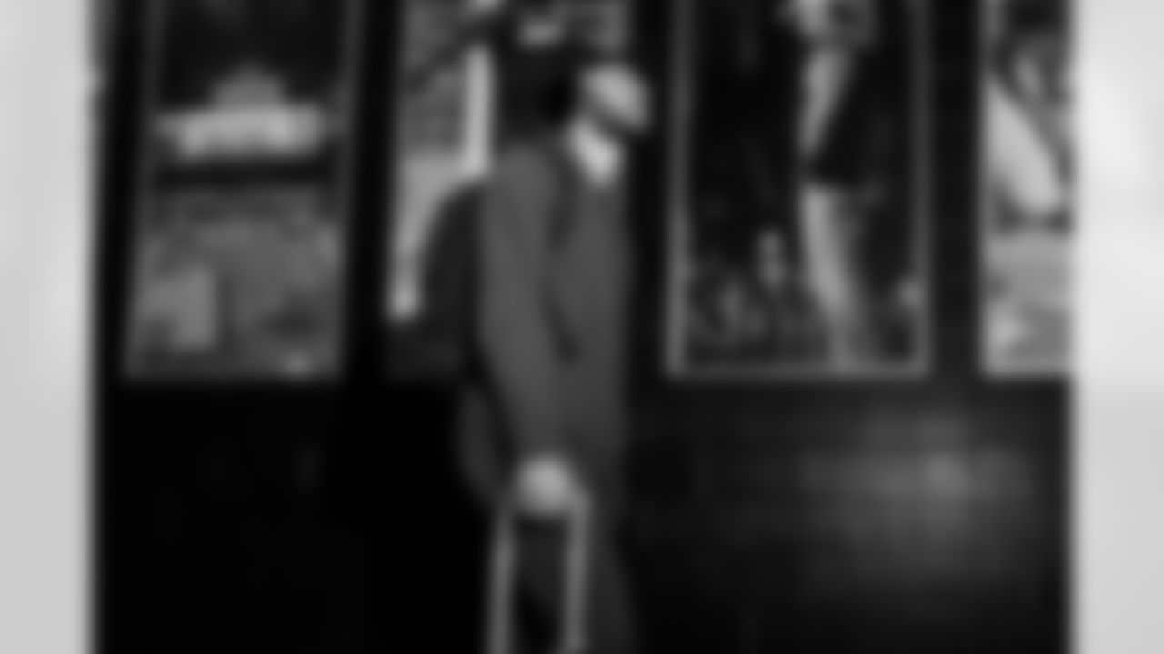 DB Deane Leonard (33)