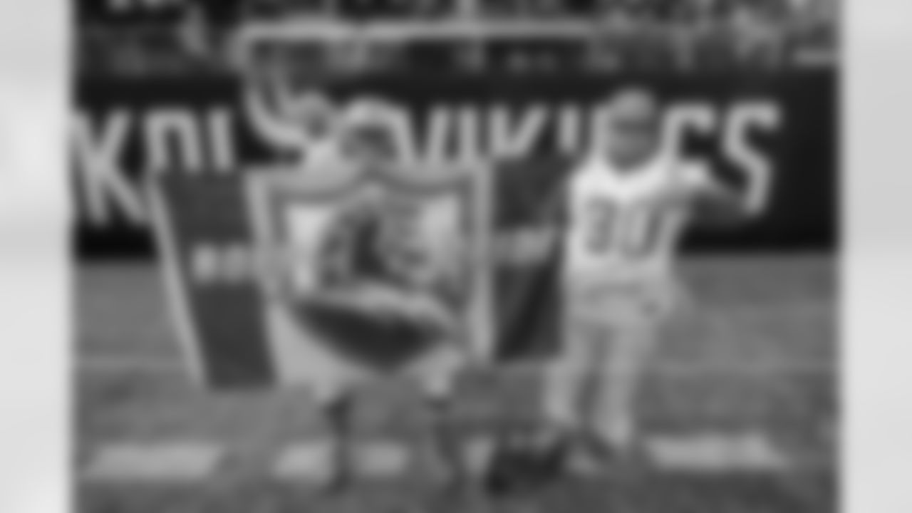 The Los Angeles Chargers play the Minnesota Vikings on Sunday, September 24, 2023 at U.S. Bank Stadium in Minneapolis, MN.
[FINAL SCORE: LAC 28 - MIN 24]