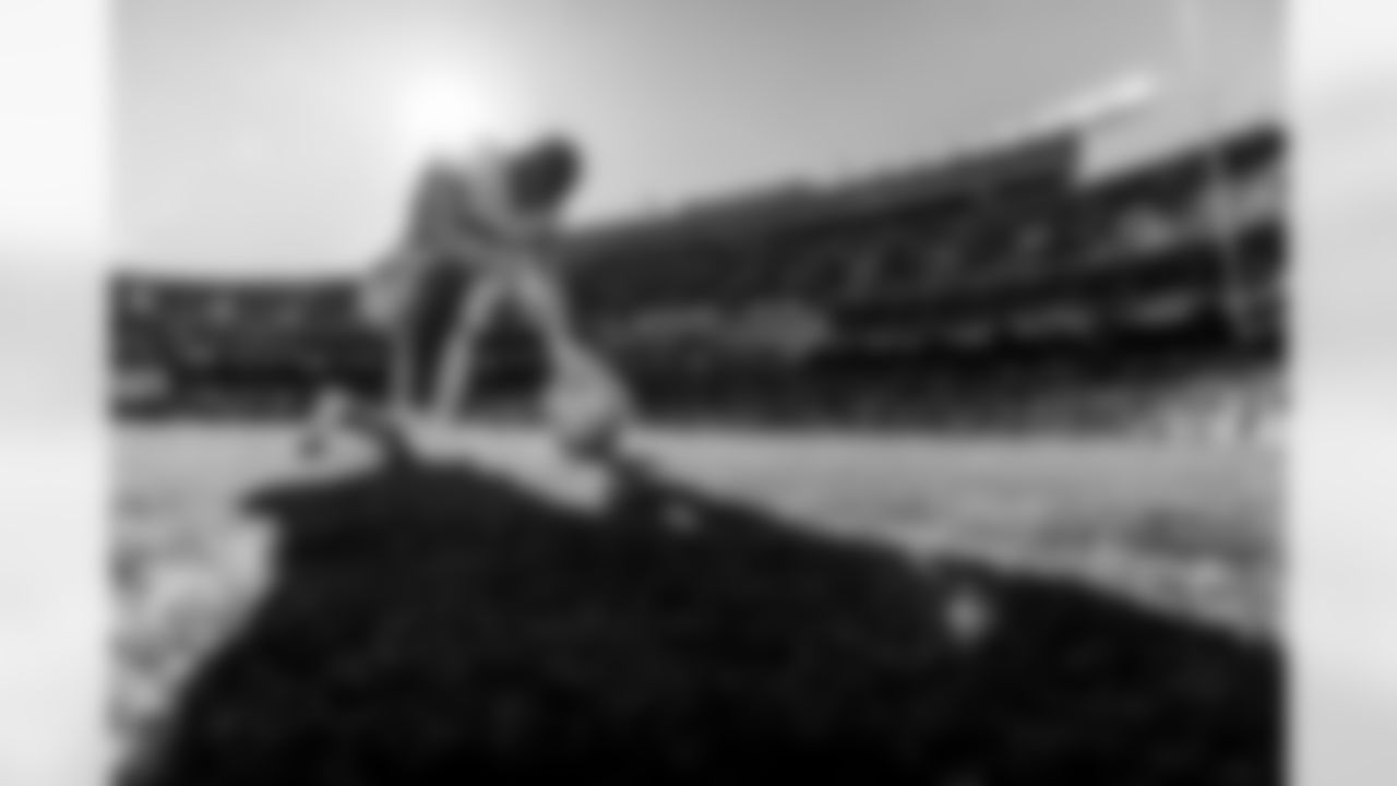 Take a look back at the Chargers Week 15 matchup with the Chiefs in monochrome.