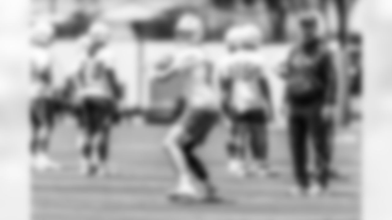 Los Angeles Chargers players participate in Phase 3 of the offseason program on Tuesday, May 27, 2025 at The Bolt in El Segundo, CA.