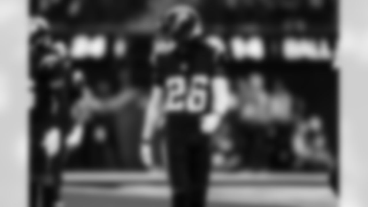 CB Donte Jackson (26)