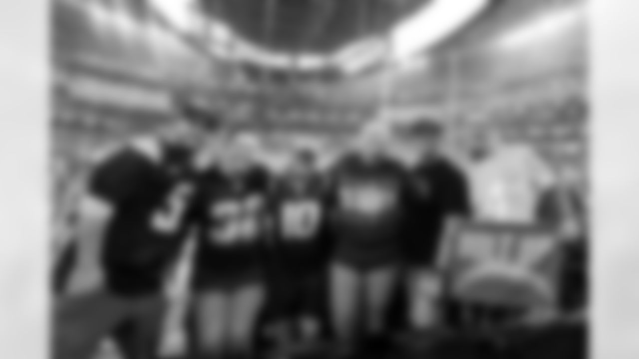 Check out some of the best photos of the Bolt Fam getting together at SoFi Stadium as the Chargers take on the Pittsburgh Steelers in Week 10!