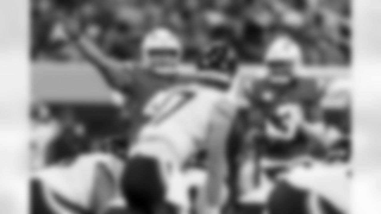 The Los Angeles Chargers play the Chicago Bears on Sunday, October 29, 2023 at SoFi Stadium in Inglewood, CA.
[FINAL SCORE: LAC 30 - CHI 10]