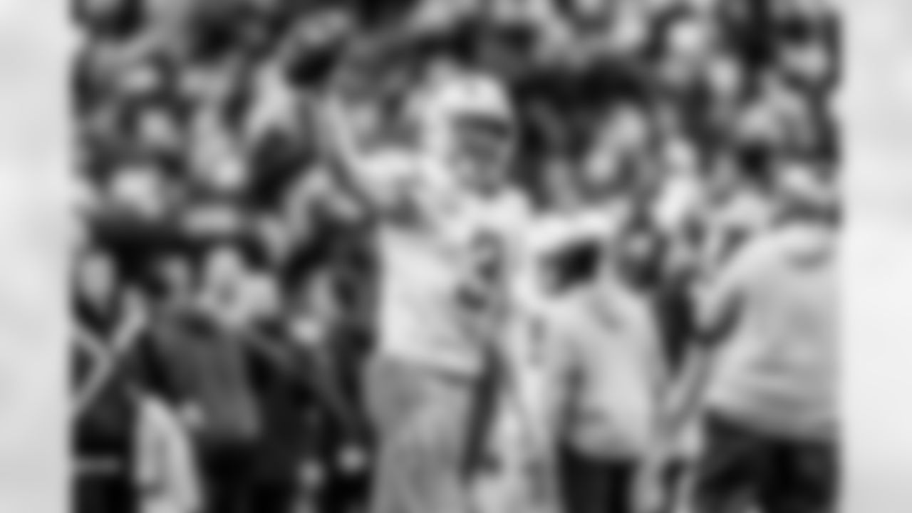 Take a look back at the Chargers Week 17 matchup with the Patriots in monochrome!