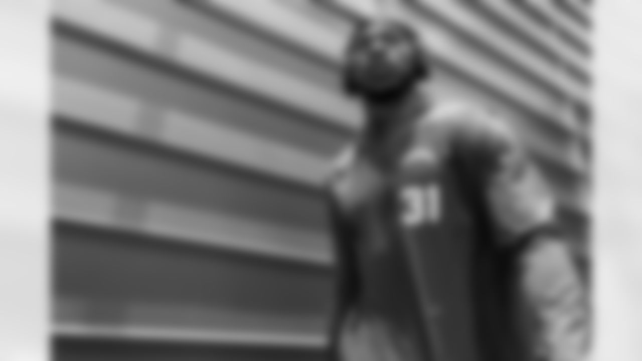 Check out the best shots from the Chargers Week 16 matchup against the Cowboys!