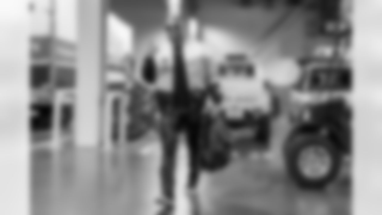 The Los Angeles Chargers play the Miami Dolphins on Sunday, September 10, 2023 at SoFi Stadium in Inglewood, CA.
[FINAL SCORE: MIA 36 - LAC 34]